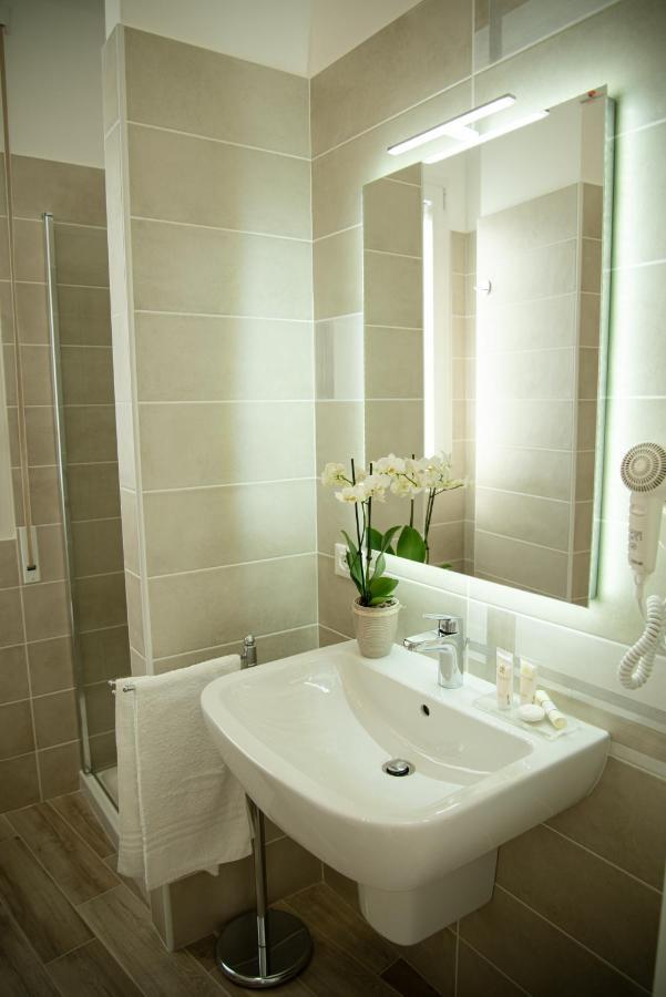 Porta Aragonese Luxury Rooms باليرمو المظهر الخارجي الصورة